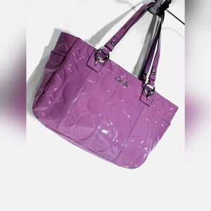 Coach Gallery Tote Bag Patent Leather Lavender Color